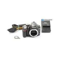Nikon D3200 + Sehr Gut (282710)