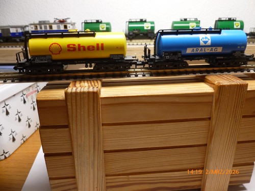 Minitrix tankwagen - minitrix,,