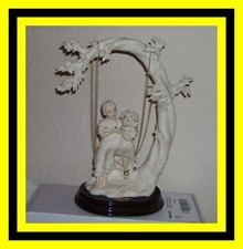 G. Armani Figur " Die erste