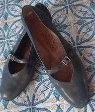 SALVATORE FERRAGAMO handmade