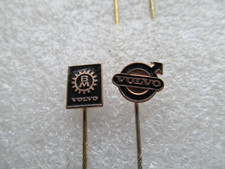 2 x alte Anstecknadel - VOLVO