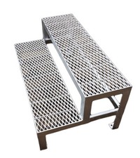 2 Stufen Standtreppe Stahltreppe freistehend Breite 40 cm Höhe 30-44 cm verzinkt