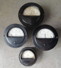 historische Messinstrumente Amperemeter rund antik alt 4 Stück defekt