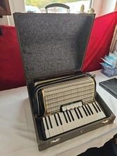 Hohner Akkordeon 72 bass Concerto 3