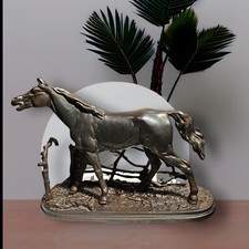 Sehr schöner bronz figur. 7,40  schwer