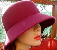 Damen Hut in Fuchsia elegant