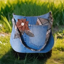 Upcycling Jeanstasche - Schultertasche - Herbstliches Blattmotiv - Unikat