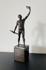 Jugendstil Bronze Figur männlicher Akt Athlet signiert Kowalczewski der Sieger