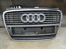 Kühlergrill 8E0.853.651J Audi A4 8E Kombi