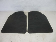 Gummi Fußmatten Vorne Ford Fiesta VI Van LKW Bj.2012.