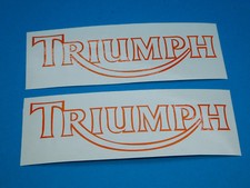 Triumph Schriftzug Outline