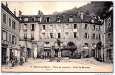 39 SALINS LES BATHS - place du
