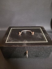 Alte Geldkassette aus Eisen schwer Vintage 