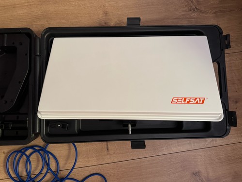 Selfsat traveler kit - selfsat,