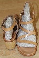 Damenschuhe Sandalen Neosens Gr. 36 in Beige