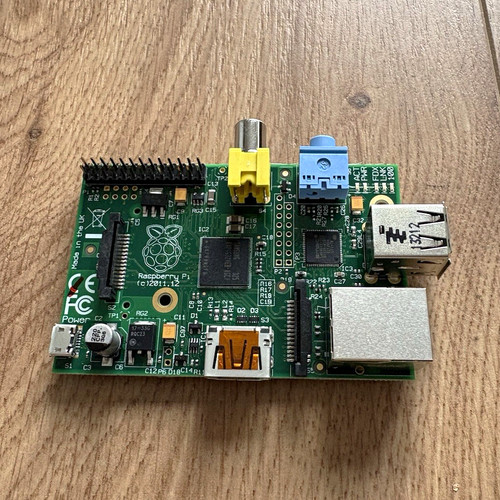 Raspberry model rev - raspberry, b