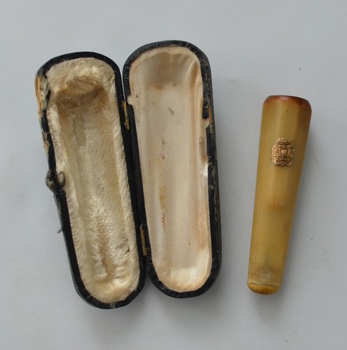 Antike zigarrenspitze mit etui - zigarrenspitze,