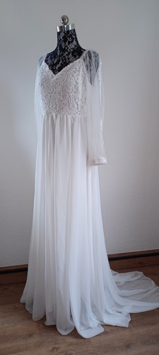 Brautkleid mit kleiner - gr.,