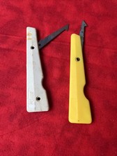 SET OF 2 K-LUX PLASTIC TOOL
