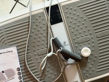 Sportstech VP300 Vibrationsplatte – neuwertig, nur 1x benutzt! Komplett Zubehör
