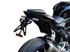 Nummernschildhalter Kurz