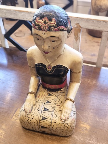 Asiatische holzfigur frau - holzfigur,
