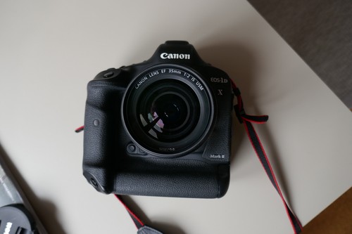 Canon eos ii digital - canon,