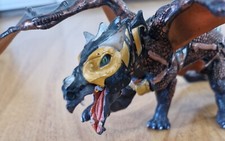 Papo Fantasyfigur Gepanzerter Drache