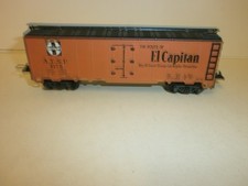 Trix Express H0 3976 US Box car Rivarossi "Santa Fe  "  Güterwagen / Kühlwagen 