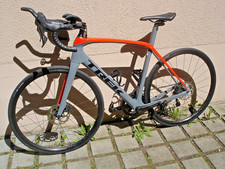 TREK Domane SL 4 RENNRAD GRAU