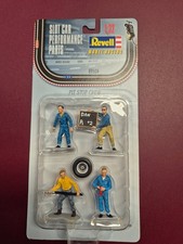 Revell 1:32 Figuren 89506 Slot