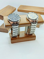 Uhrenhalter Uhrenständer Schmuckständer, Uhrenaufbewahrung  Nussbaum gewachst