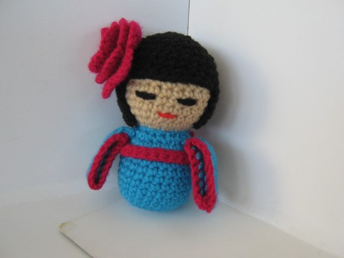 Häkelpuppe geisha cm - 11,