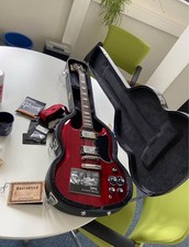 Pro Alnico Classic by Epiphone Guitar mit Cover und Tuner