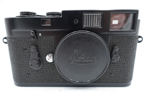 Leica black nachlackiert - m2,