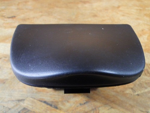 333647 aschenbecher peugeot - 333647,
