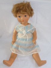 große alte Masse Puppe