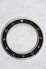 HOCHWERTIGE DREHBARE KERAMIK-LUNETTE, GERIPPT, 1970er JAHRE, NEW OLD STOCK