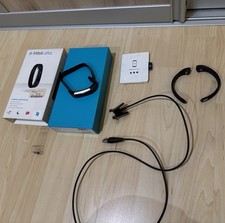 Fitbit Alta Fitness Tracker Armband Multisportuhr