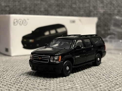 596 chevrolet suburban - 596,