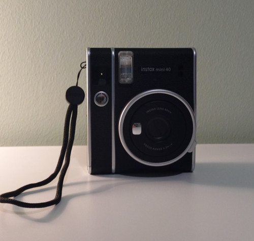 Polaroid camera fuijfilm - polaroid,
