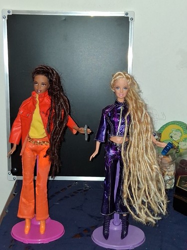 Barbie und christie - cool, lookz