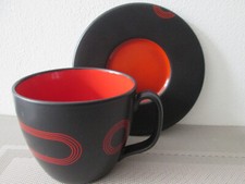 Ikea Sorla 10866 Tasse Jumbotasse Cappuccino Tasse schwarz rot mit Untertasse