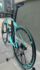 Bianchi Oltre XR 3 Ultegra 11