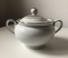 Zuckerdose mit Goldrand -