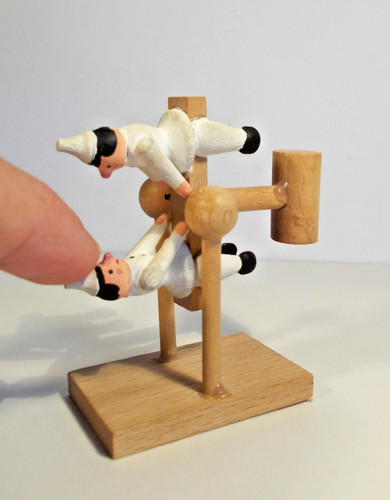 Clowns harlekin wippe schaukel - clowns,