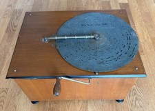Rares funktionstüchtiges Polyphon mit 7 Platten