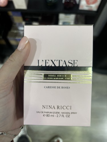 Nina ricci extase caresse - nina,