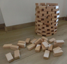 ca. 140  Bauklötze Holz Natur ohne Farbe und Chemie ca. 4 kg