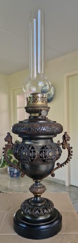 Größer antike petroleumlampe - größer,